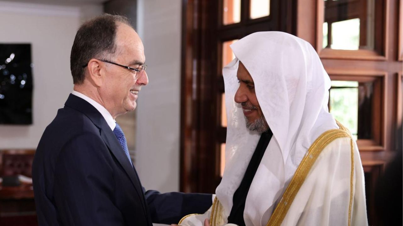 Begaj takim me sekretarin e Ligës Botërore Myslimane: E inkurajoj për bashkëjetesën dhe ofrimin e ndihmave humanitare