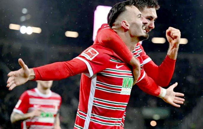 Berisha dhe Rexhbeçaj spikasin me Augsburgun në Gjermani