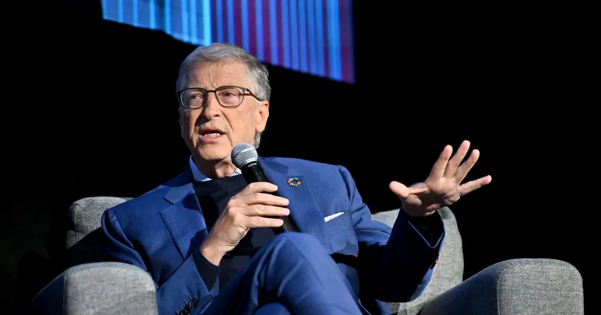 Bill Gates: Brenda 10 viteve AI do të zëvendësojë shumicën e mjekëve dhe mësuesve