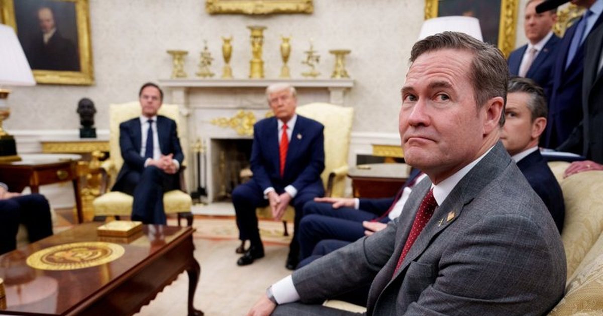 Bisedat në ‘Signal’/ JD Vance po bëhet gati të ‘heqë qafe’ Mike Waltz