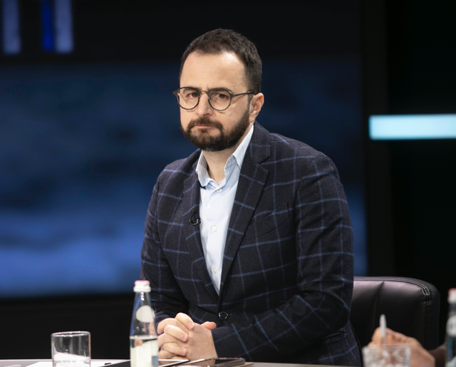 “Debatojmë, por punojmë për një qëllim të përbashkët”, Shabani flet për 3 pikat që dallojnë Nismën Thurje: Qori është..