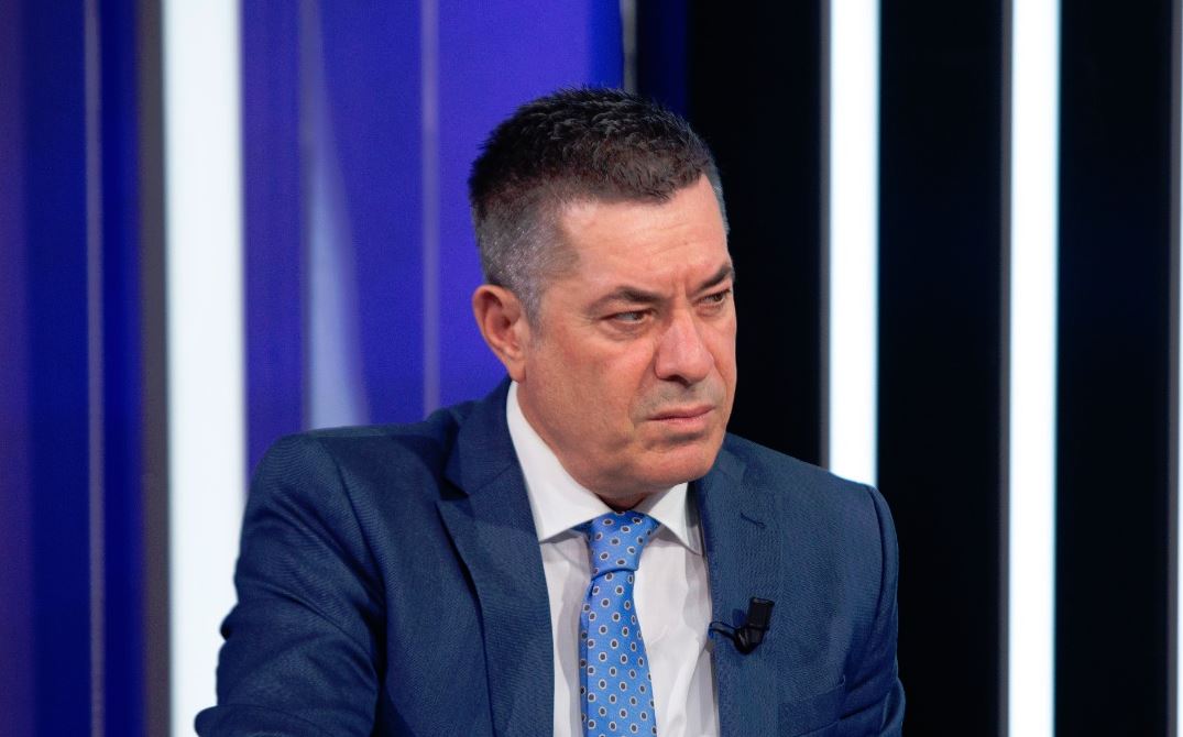 Dilema e Ramës, redaktor i Veliajt apo kryeredaktor i listës