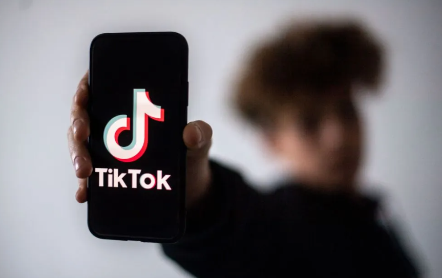 Edhe pas mbylljes TikTok sërish mund të hapet nga Shqipëria/ Eksperti tregon sa e sigurtë është ‘VPN’ për të dhënat personale