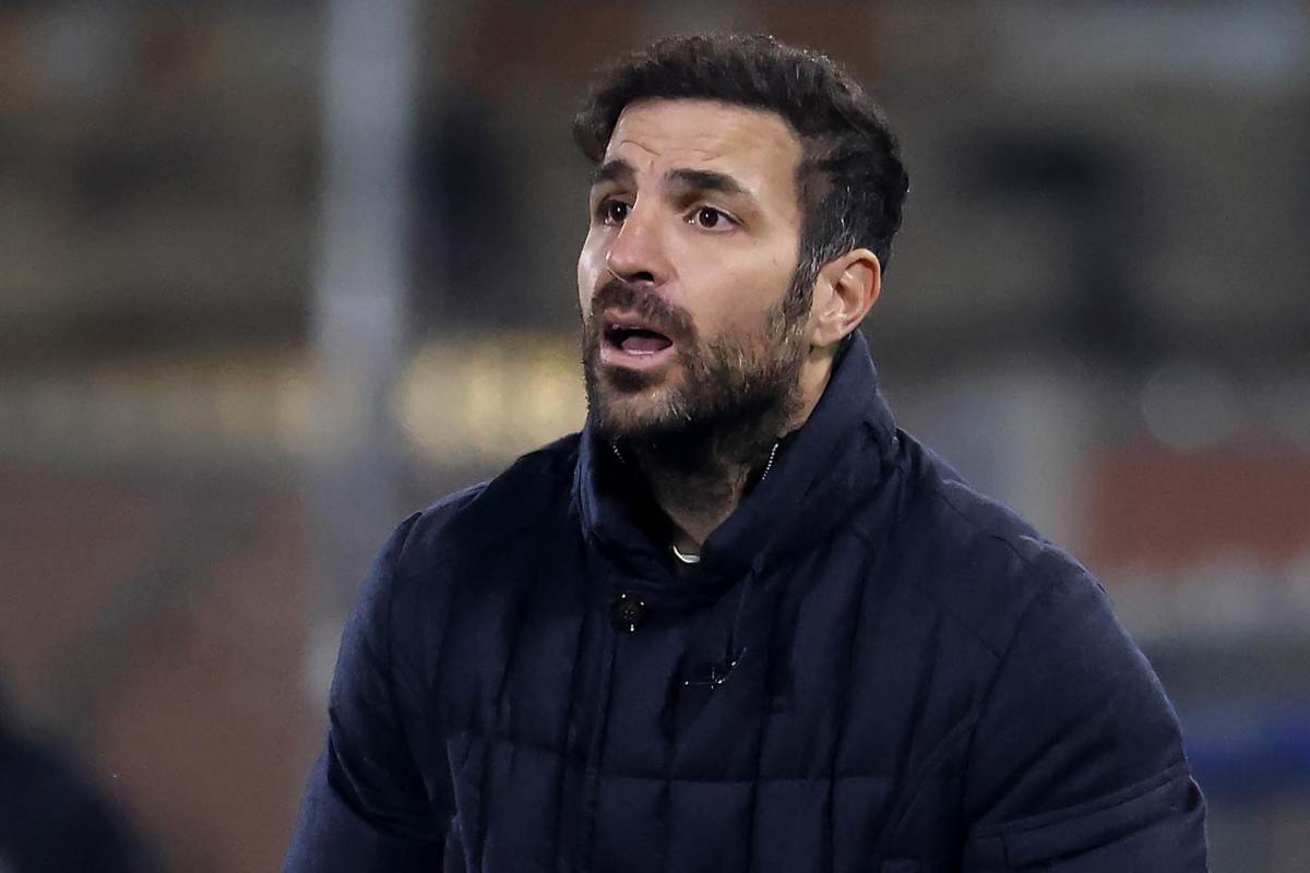 Fabregas do Milan-in, por klauzola është “shkatërruese”