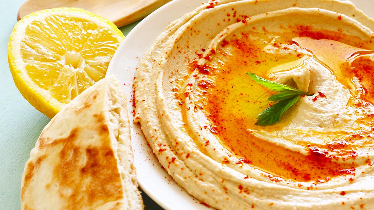 Fërgesë me Miell Misri, Gjizë dhe Hudhra – Traditë dhe Shije