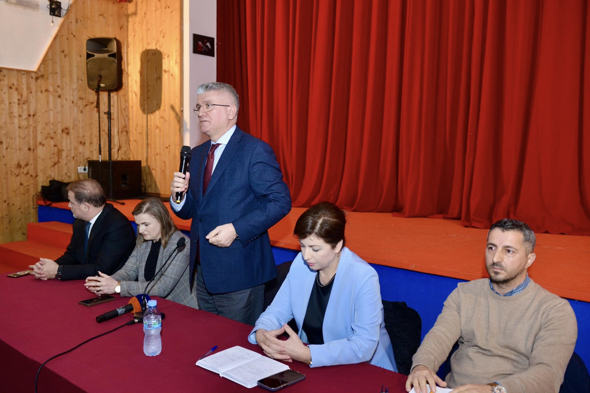 Gjekmarkaj prezanton kandidatët Gjin Gjoni dhe Lindita Metaliaj: Lezha ka nevojë për një udhëheqje të re