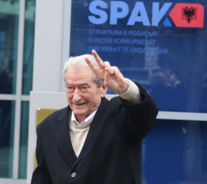 Gjykata Evropiane e te Drejtave të Njeriut në Strasburg e ka konsideruar çështjen kundër Sali Berishës si “Leading Case“