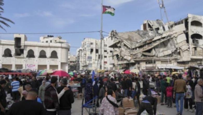 Izraeli zgjeron ofensivën tokësore në Rafah të Gazës, ushtria pranon sulmin ndaj autoambulancave