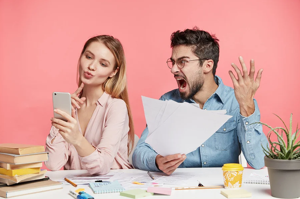 Këto 3 shenja horoskopi nuk durohen si kolegë në zyrë