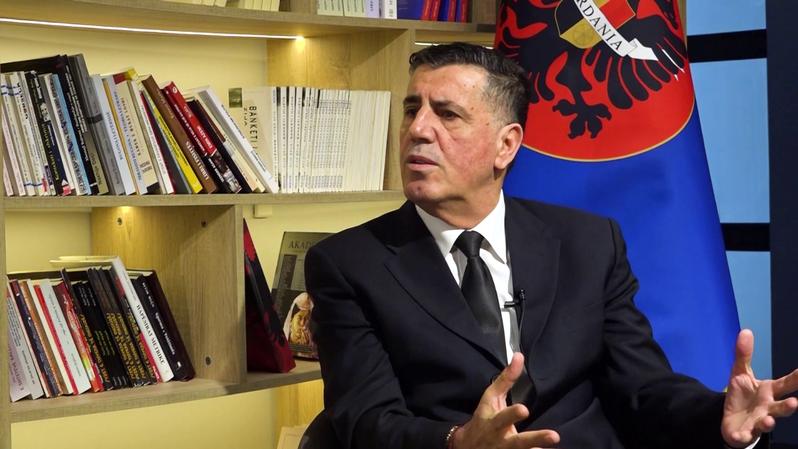 LDK i mbyll “derën” Vetëvendosjes, Haziri: Bashkëpunojmë me partitë e opozitës, rrezikohet krizë politike