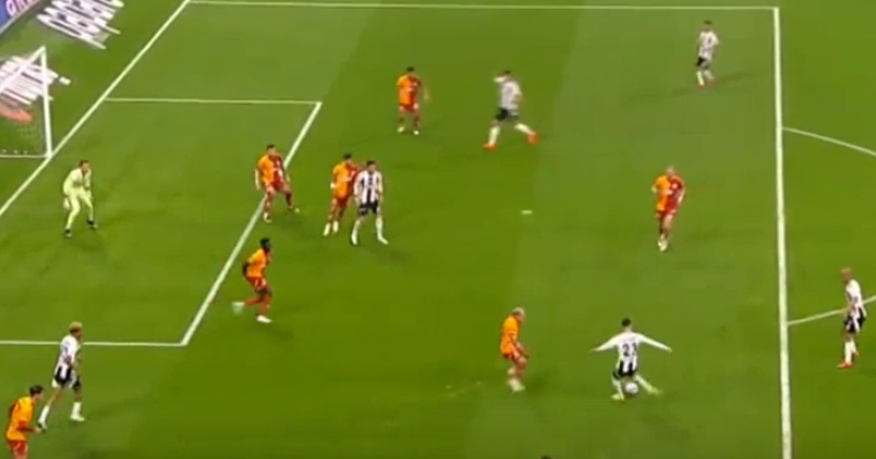 LIVE/ Mëkat! Super gol nga Ernest Muçi kundër Galatasarait, anësori i prish festën (VIDEO)