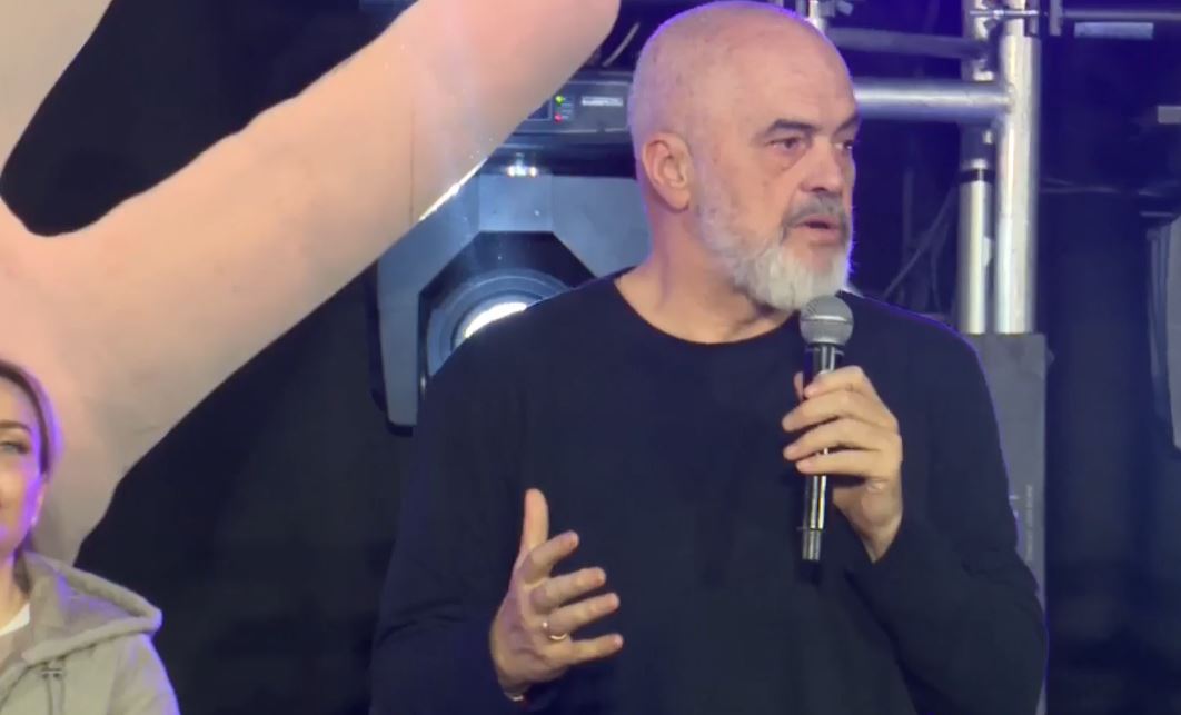 “Më ftuan për darkë mbrëmë 100 të rinj të FRPD”, Rama: U bënë sot shënjestër e një sulmi nga këneta! Do ta investojnë votën në PS, por…