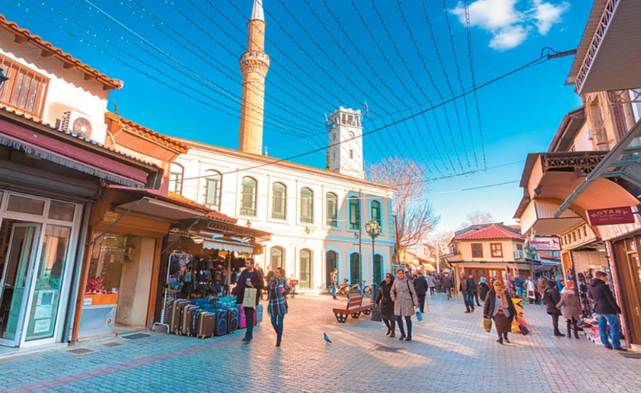 Mediat greke: Turqit blejnë pronat në Traki dhe ishuj, po na kolonizojnë