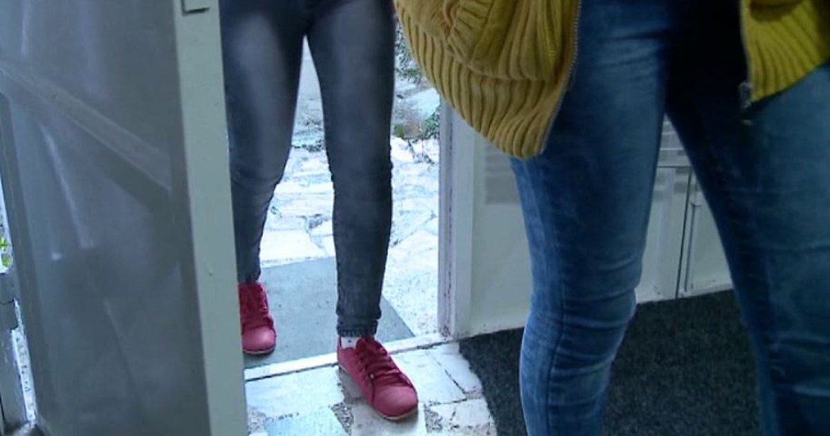 “Merr edhe shoqet”/ Si e joshi 40-vjeçari adoleshenten që të konsumonte drogë, abuzoi me të në hotel