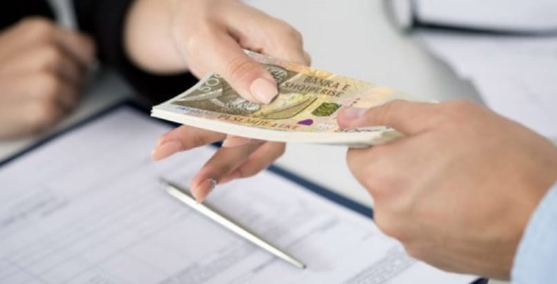 Mikrokreditë, forcohen rregullat/ Ekspertja e ekonomisë: Kontroll më i fortë ndaj shkeljeve