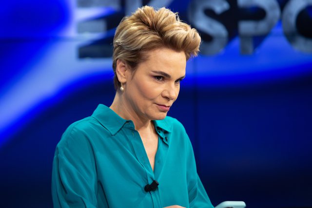 Monika Kryemadhi mbetet jashtë politikës: Tani po xhiroj një film!