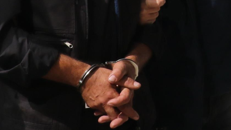 Ngacmoi seksualisht të miturën, arrestohet 60-vjeçari në Mallakastër