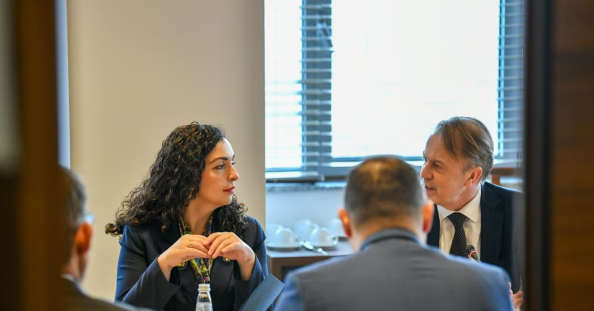 Osmani takim me ambasadorët e BE-së, kërkon heqjen e masave ndaj Kosovës