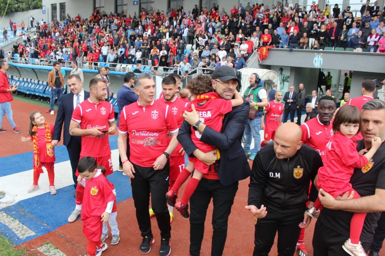 Partizani ndryshon trajnerin, rikthen në stol teknikun e famshëm