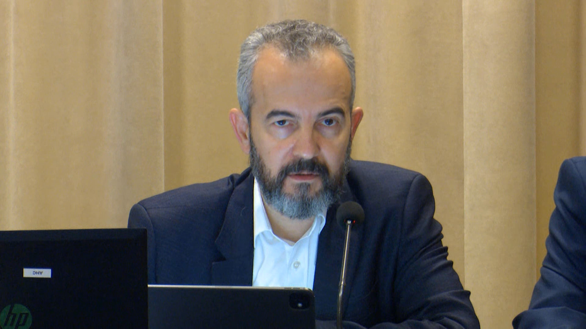 Përdorimi i aseteve publike gjatë fushatës, Celibashi: Ka progres nga institucionet, sanksione penale për shkeljet