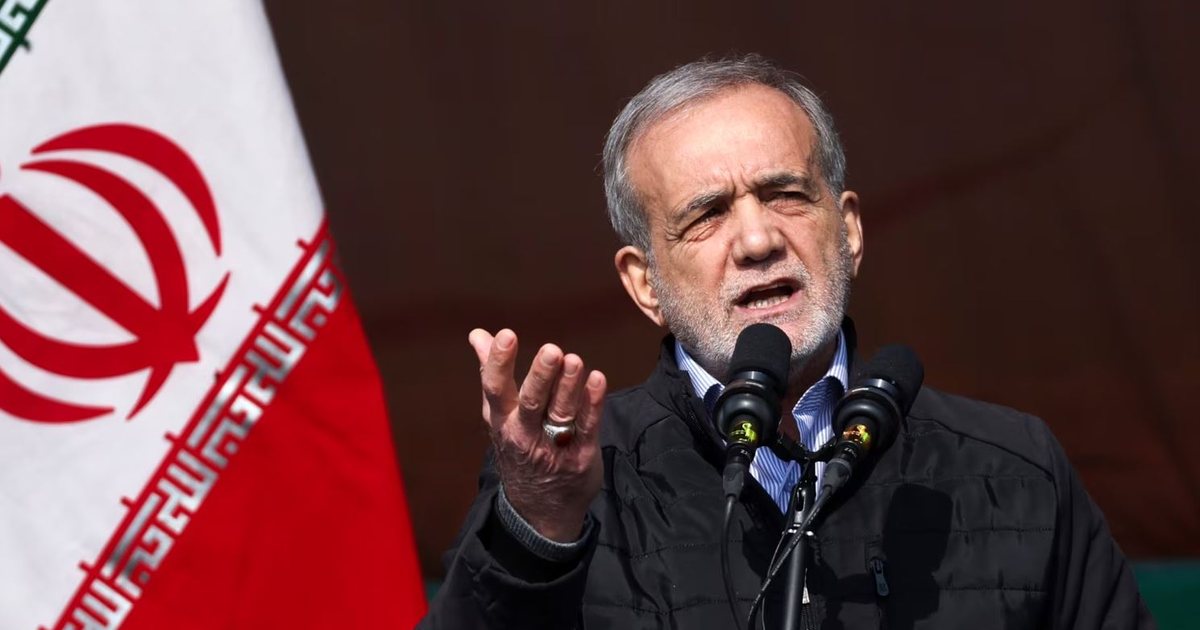 Presidenti i Iranit e refuzon publikisht thirrjen e Trumpit për bisedime bërthamore