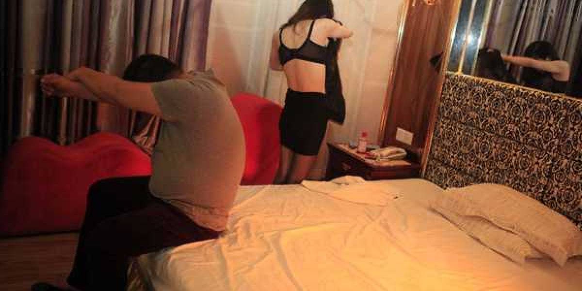 Prostitucioni me “qira” në Airbnb, eksperti i ashpër: Pronarëve t’u sekuestrohen shtëpitë