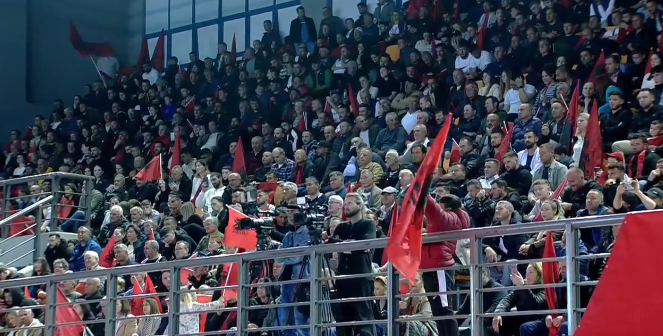 Rama: Edhe këtu në Kretë keni njerëz që shkojnë pas “bufit të kënetës”…