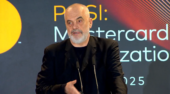 Rama në delir nga goditjet e SPAK: E dinim që shpata do të binte edhe mbi kokat tona! S’jemi penduar, por jemi krenarë