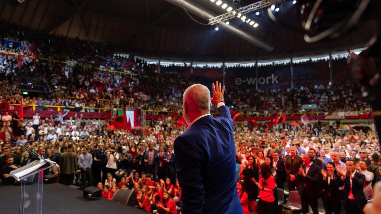 Rama takim sot me diasporën shqiptare në Kretë, nesër në Athinë