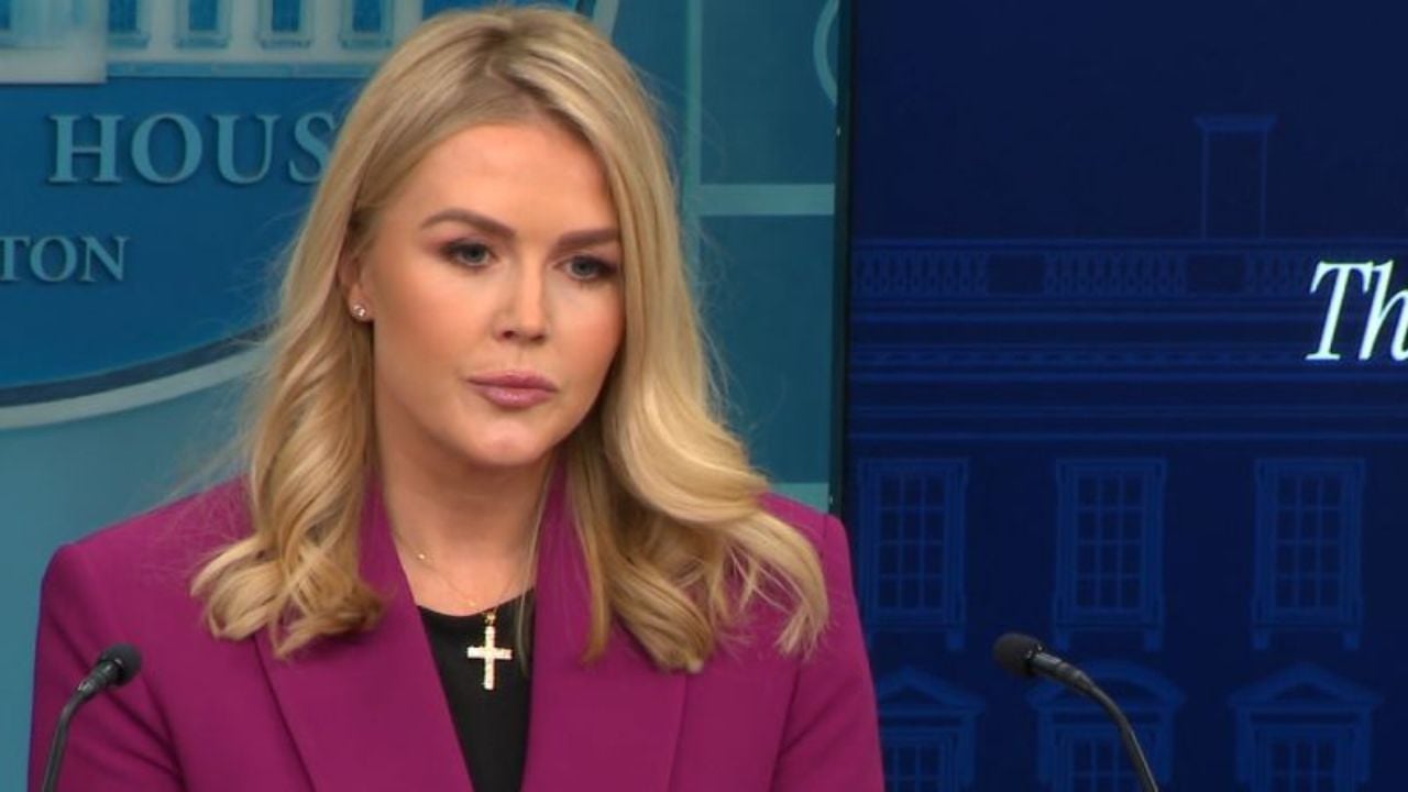 Shtëpia e Bardhë mesazh të qartë për skandalin e mesazheve, sekretarja e shtypit: Askush s’do pushohet, çështja është mbyllur