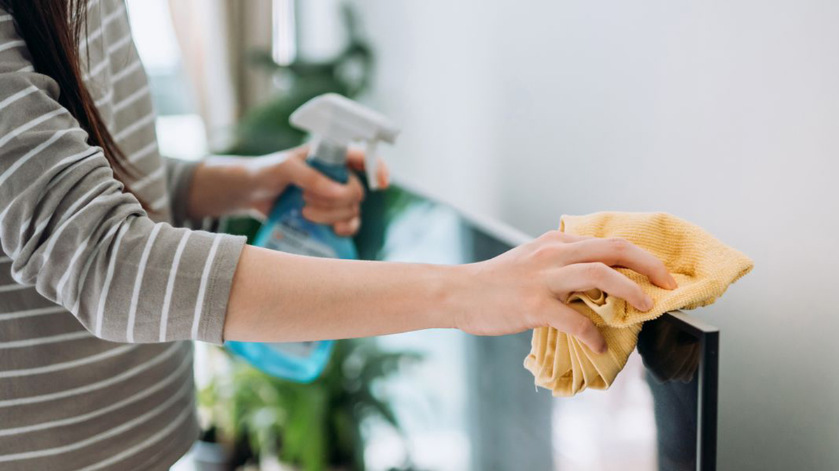 Si të Lehtesoni Pastrimin e Shtepisë – 5 Zgjidhjet që Vijnë nga Mobilimi