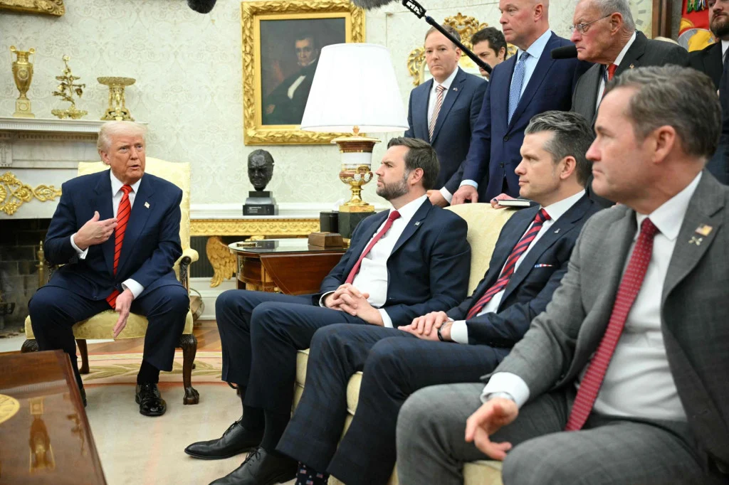 Skandali në platformën Signal/ JD Vance po bëhet gati të ‘heqë qafe’ Mike Waltz