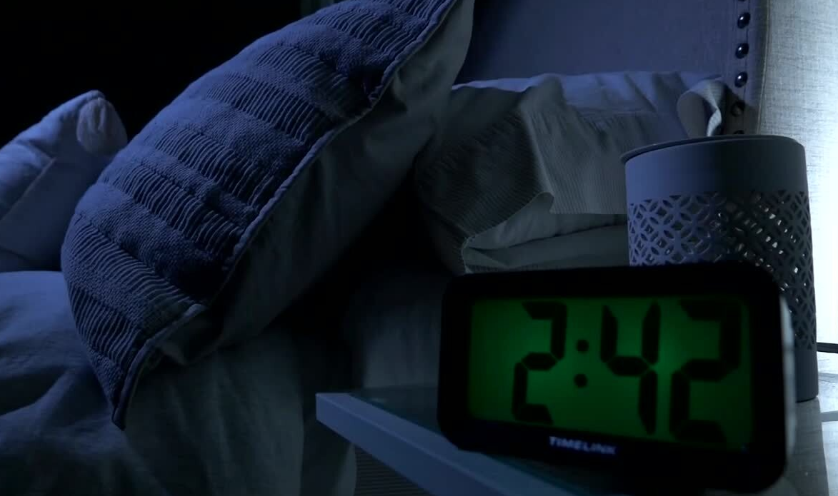 Të dielën ndryshon ora! Do flemë një orë më pak apo më shumë?