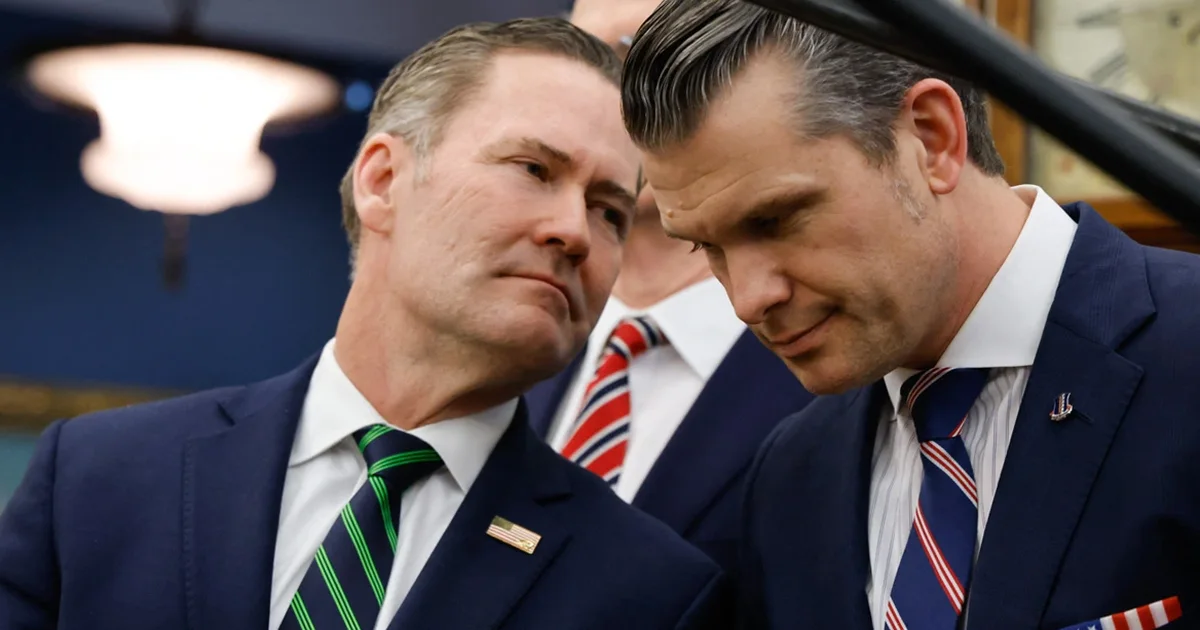 Tjetër skandal në administratën e Trump! Dështon siguria, numrat e zyrtarëve të lartë publikohen në internet