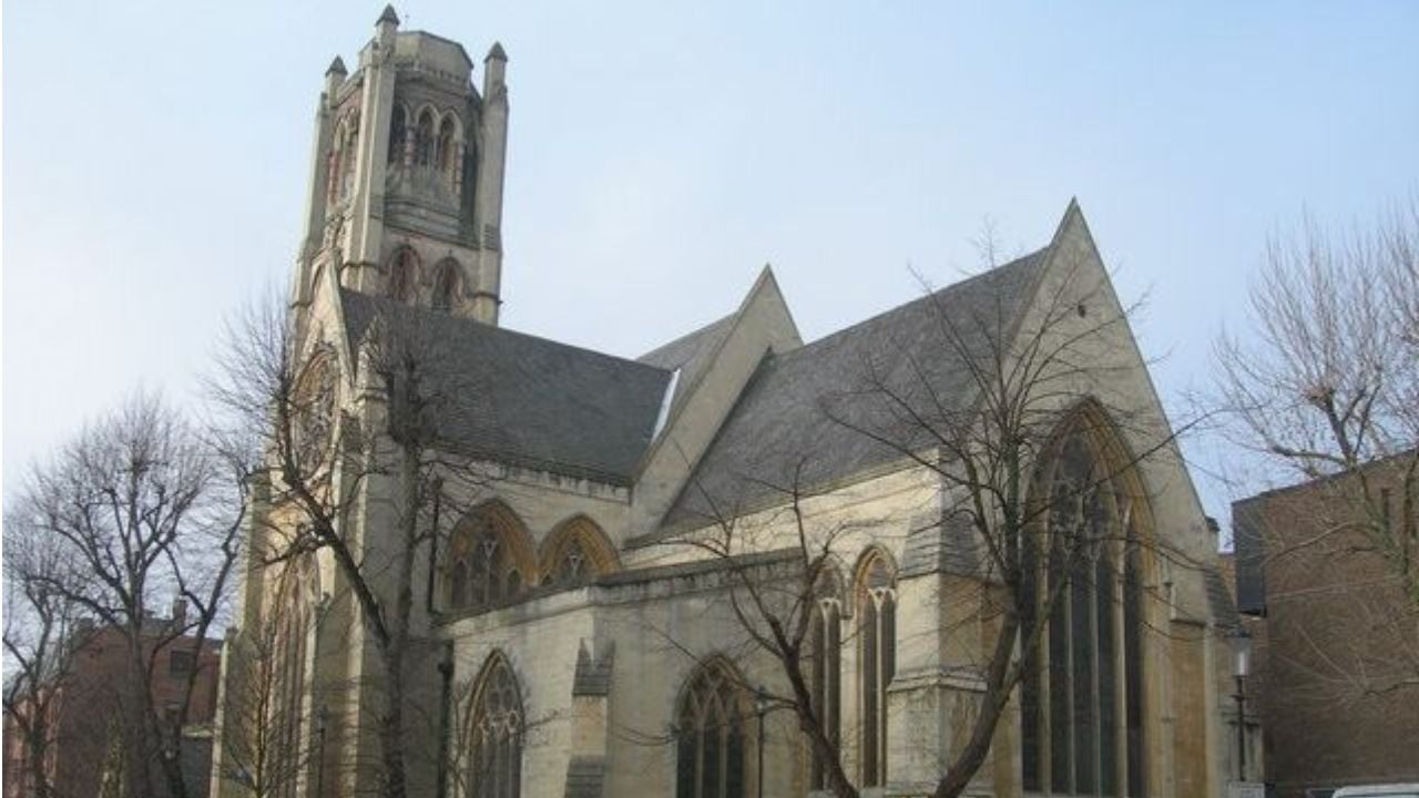 Tragjike! Punonjësi gjen trupin e një foshnje të porsalindur në një qese mbeturinash, arrestohet nëna 30-vjeçare