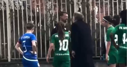 VIDEO / Zbriti në fushë dhe shtyu arbitrin, nis procedimi ndaj Koço Kokëdhimës