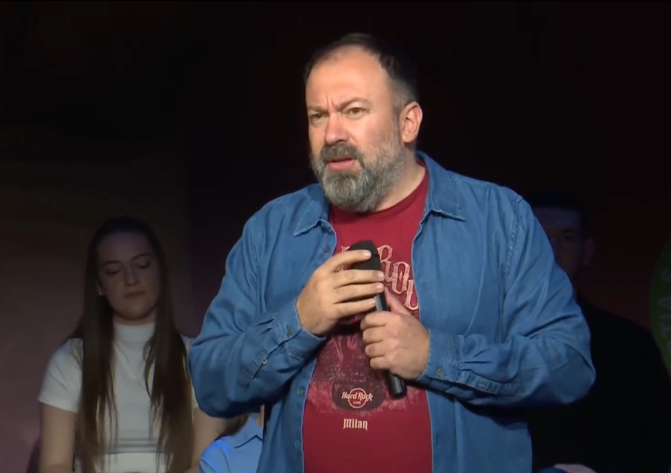 Zgjedhjet, Mazniku me të rinjtë në Elbasan: Jemi në derë të Europës