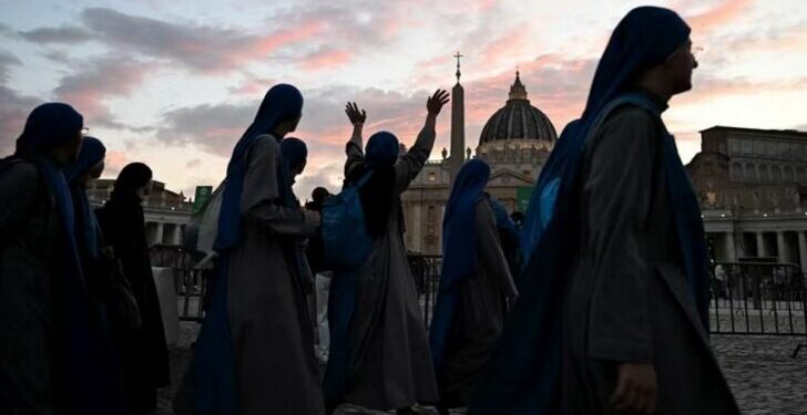 150 mijë vetë në homazhe për Papën, mbërrijnë delegacionet e para për varrimin e Atit të Shenjtë