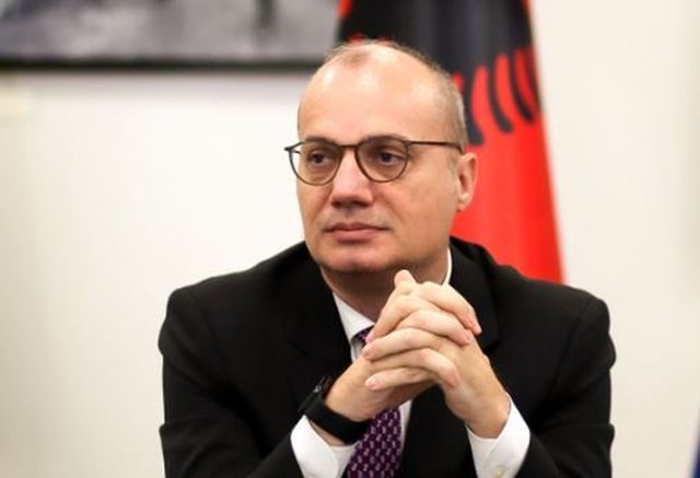 A do hiqet ligji i luftës me Greqinë? Ministri Hasani flet ‘pa doreza’