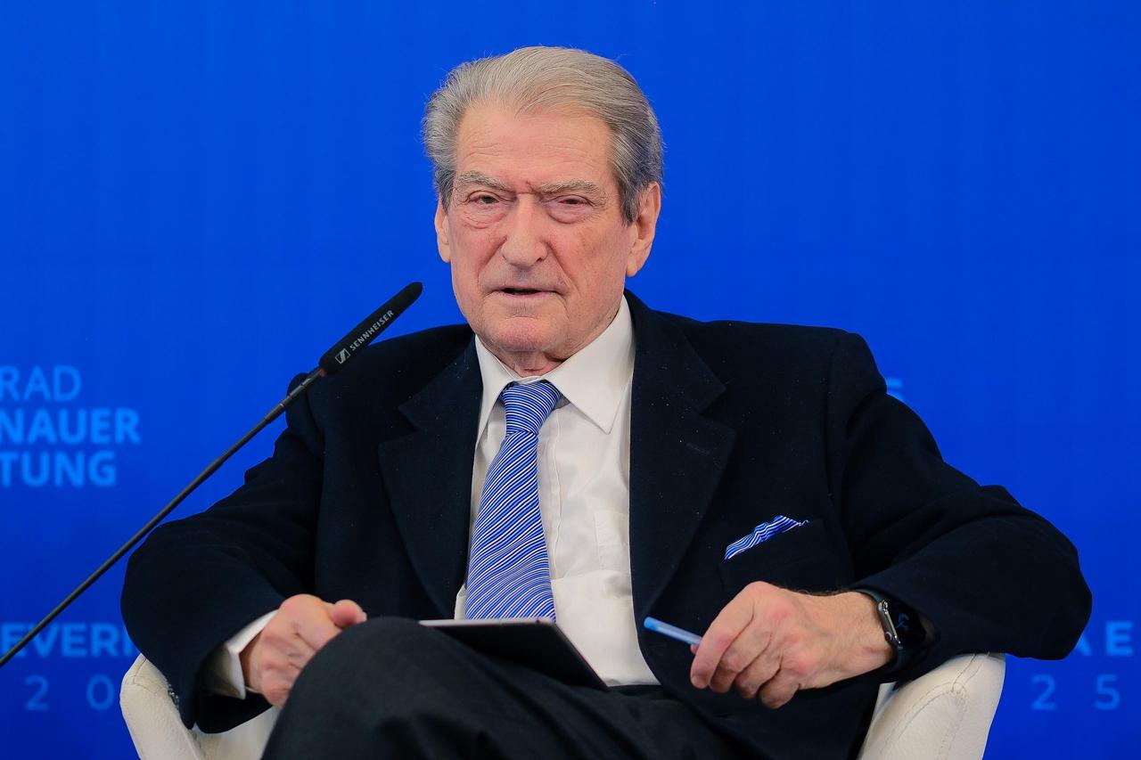 A do të udhëtojë Berisha drejt SHBA-ve? Përgjigjet kandidatja demokrate për deputete: Nuk më ka pyetur njeri nëse…