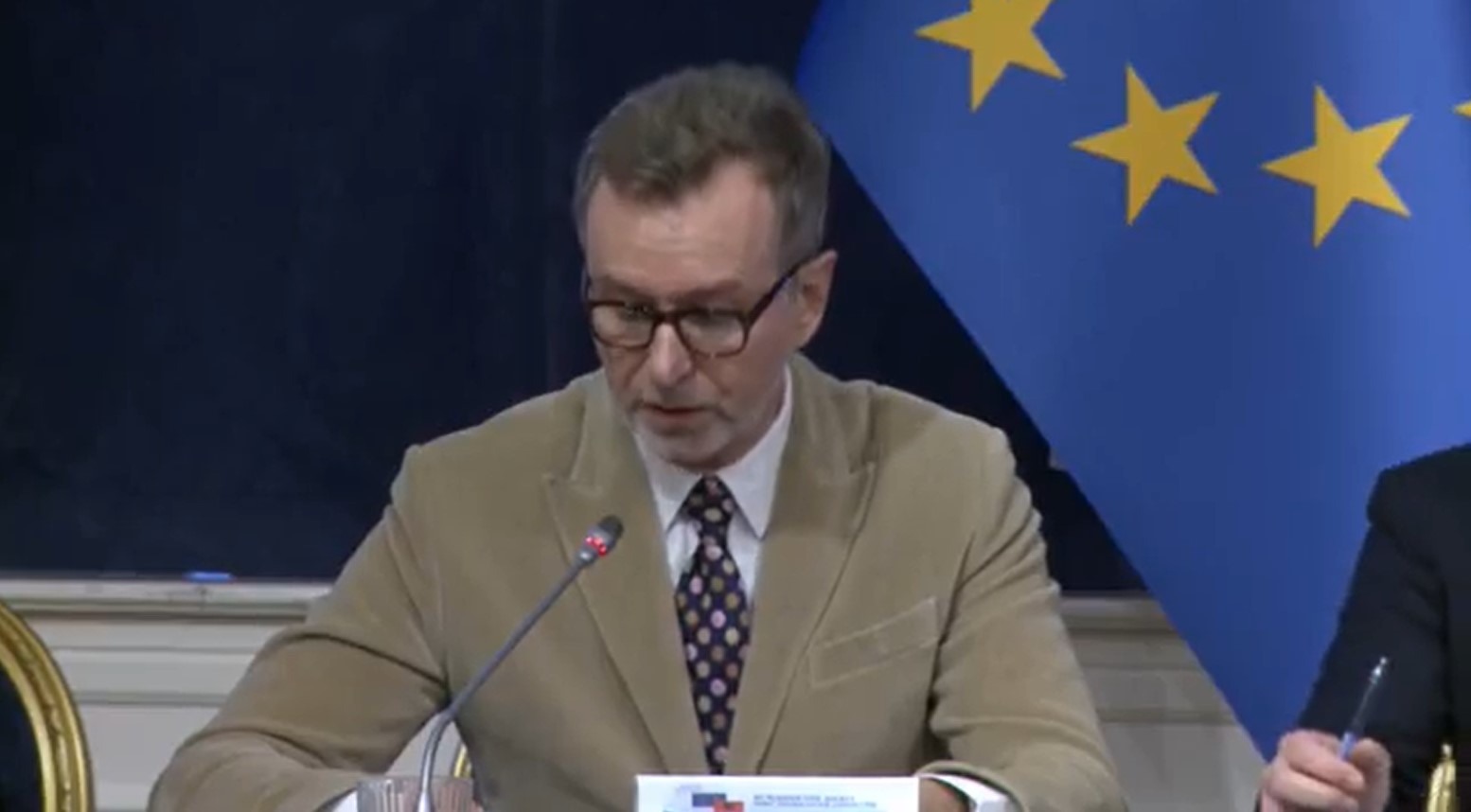 Ambasadori Gonzato vlerëson Shqipërinë: Ka ecur përpara me integrimin evropian, shoqëria civile rol të rëndësishëm në këtë proces