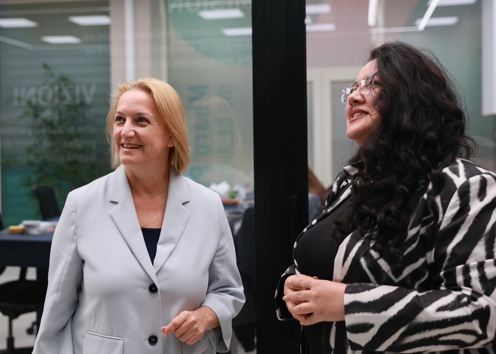 Anila Denaj: Derë më derë, biznes më biznes, për votëbesimin e integrimit të Shqipërisë në BE