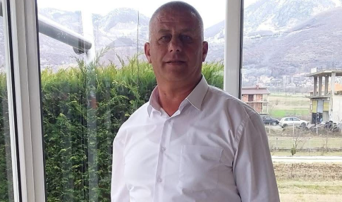 Arrestimi i mësuesit në Prrenjas, prokuroria jep detaje nga hetimet: Krijonte situata ku ishin vetën në klasë dhe…