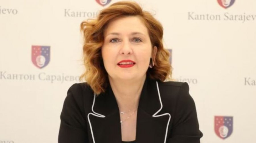 Arrestohet ministrja e Punës në Sarajevë, dyshohet për punësim të paligjshëm