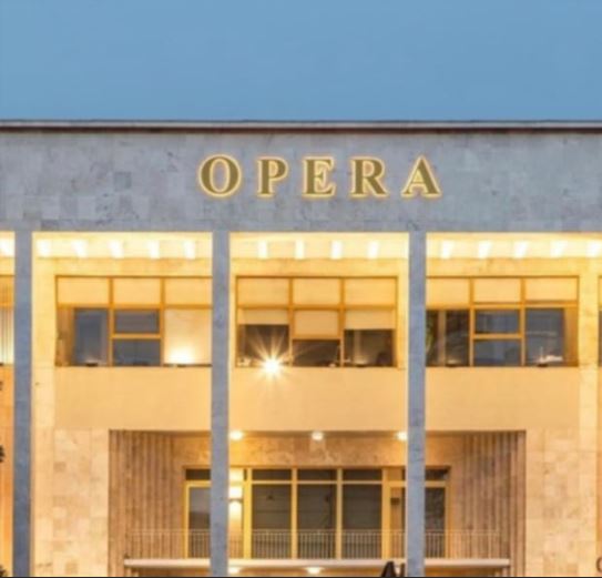 Artistët e TKOB në skenë me ariet e autorëve të njohur dhe koreografitë mbi muzikën e Johann Strauss II