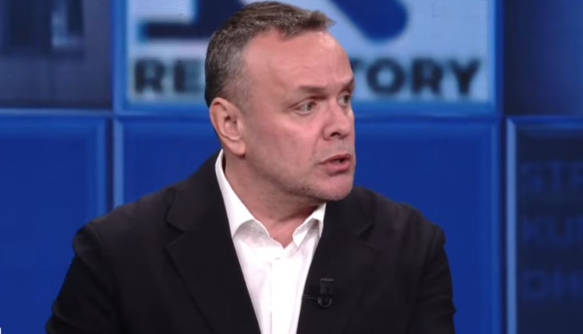 “Autorët e vrasjes në Lezhë, kryen atentatin në Tiranë”, Karamuço tregon detajet tronditëse: Donin ta vrisnin bashkëshorten e Brahimit në afërsi të banesës së saj