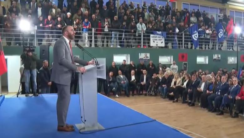 ‘Balluku, simbol i korrupsionit dhe arrogancës’, Bardhi: Ka pushtuar si bandë Qarkun e Fierit me vartësit e saj