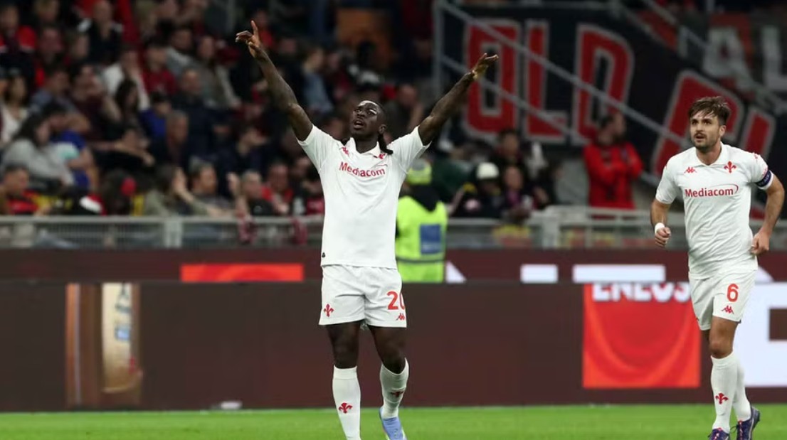 Barazim në “San Siro” mes Milanit dhe Fiorentinës! Miqtë shënuan edhe golin e tretë në fund, por ndërhyri VAR dhe…