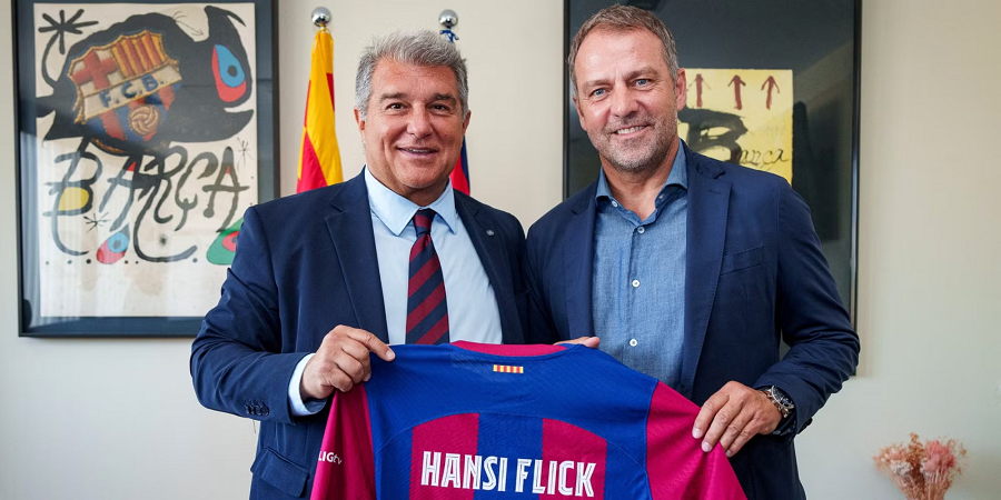 Barcelona dhe Flick “të kënaqur e të dashuruar”, gati marrëveshja për shtyrjen e kontratës