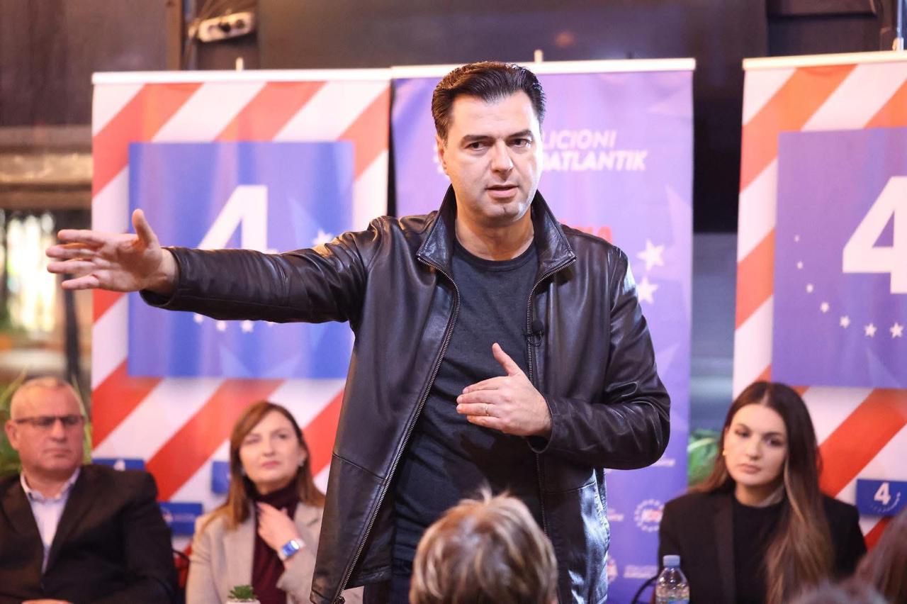 Basha ironizon sloganin e fushatës së Ramës: “Vetëm me Edin” vazhdon korrupsioni dhe largimi i rinisë, sepse…